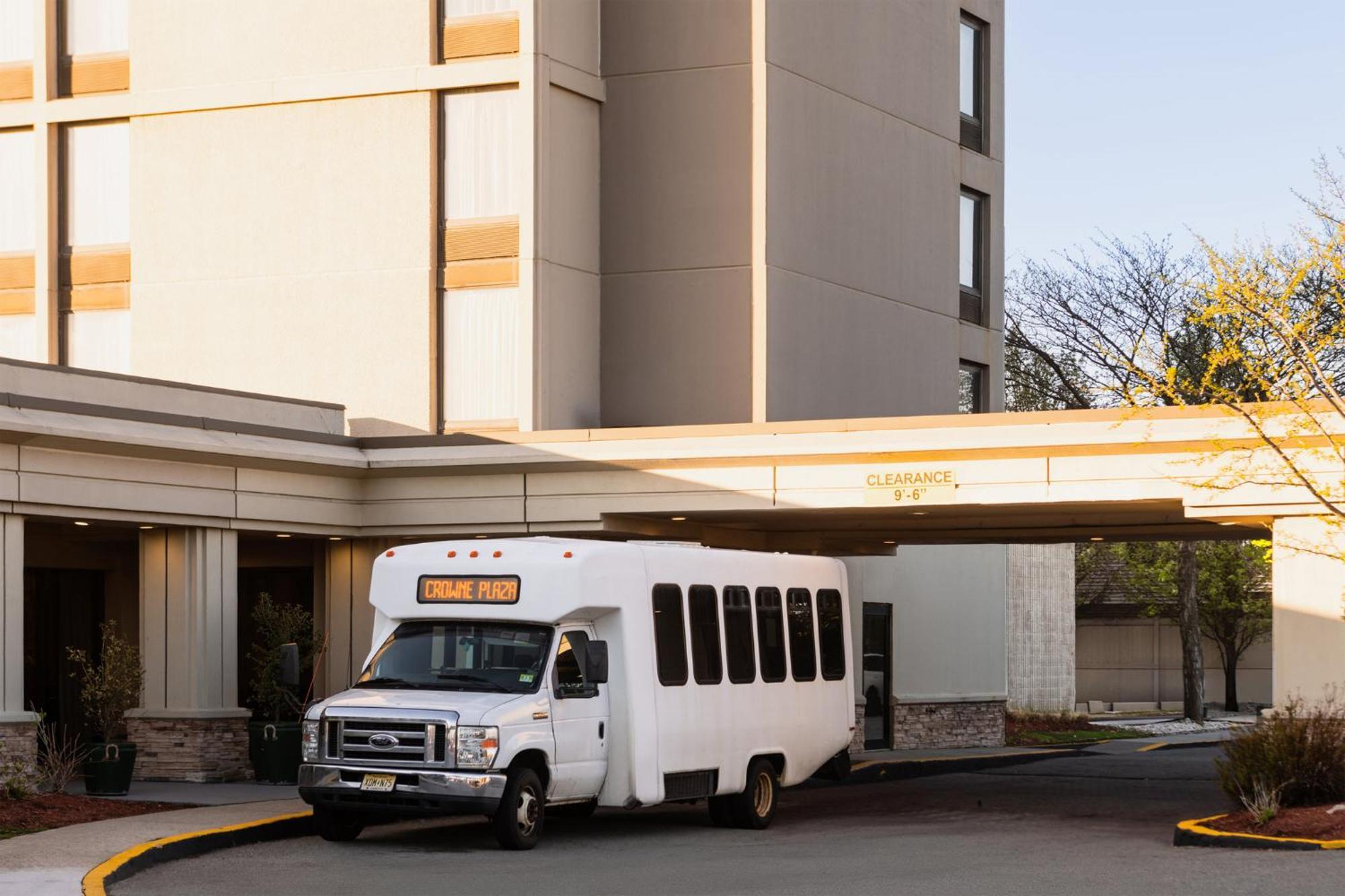 Crowne Plaza Newark Airport By Ihg Hotel Elizabeth Eksteriør billede